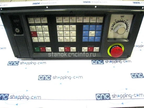 Панель оператора с клавиатурой Fanuc 0-M